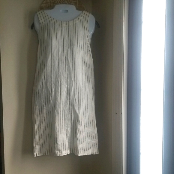 NWT a new day Dress with pockets. - Picture 1 of 8